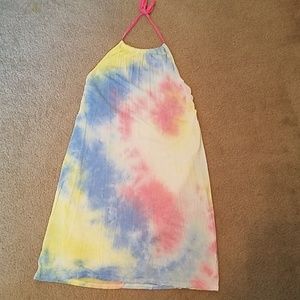 Cover up, tie-dyed look. L